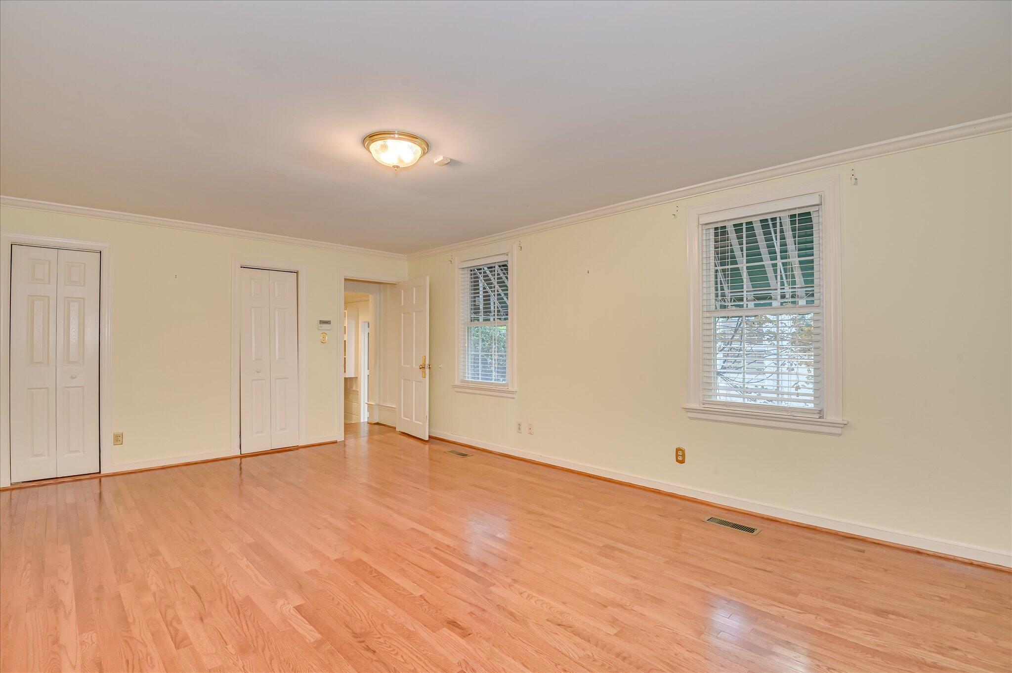 2904 Lombardy Court