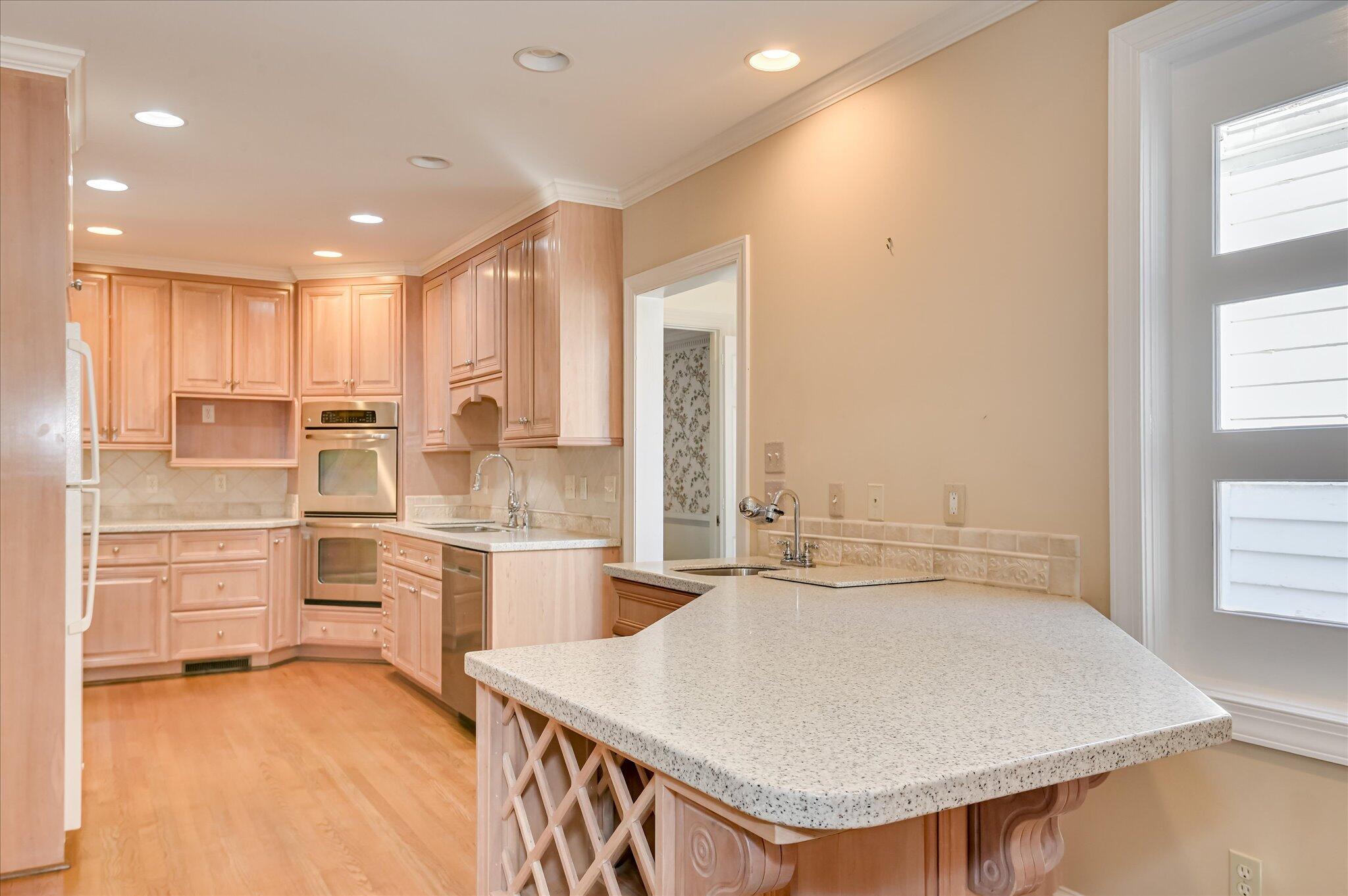 2904 Lombardy Court