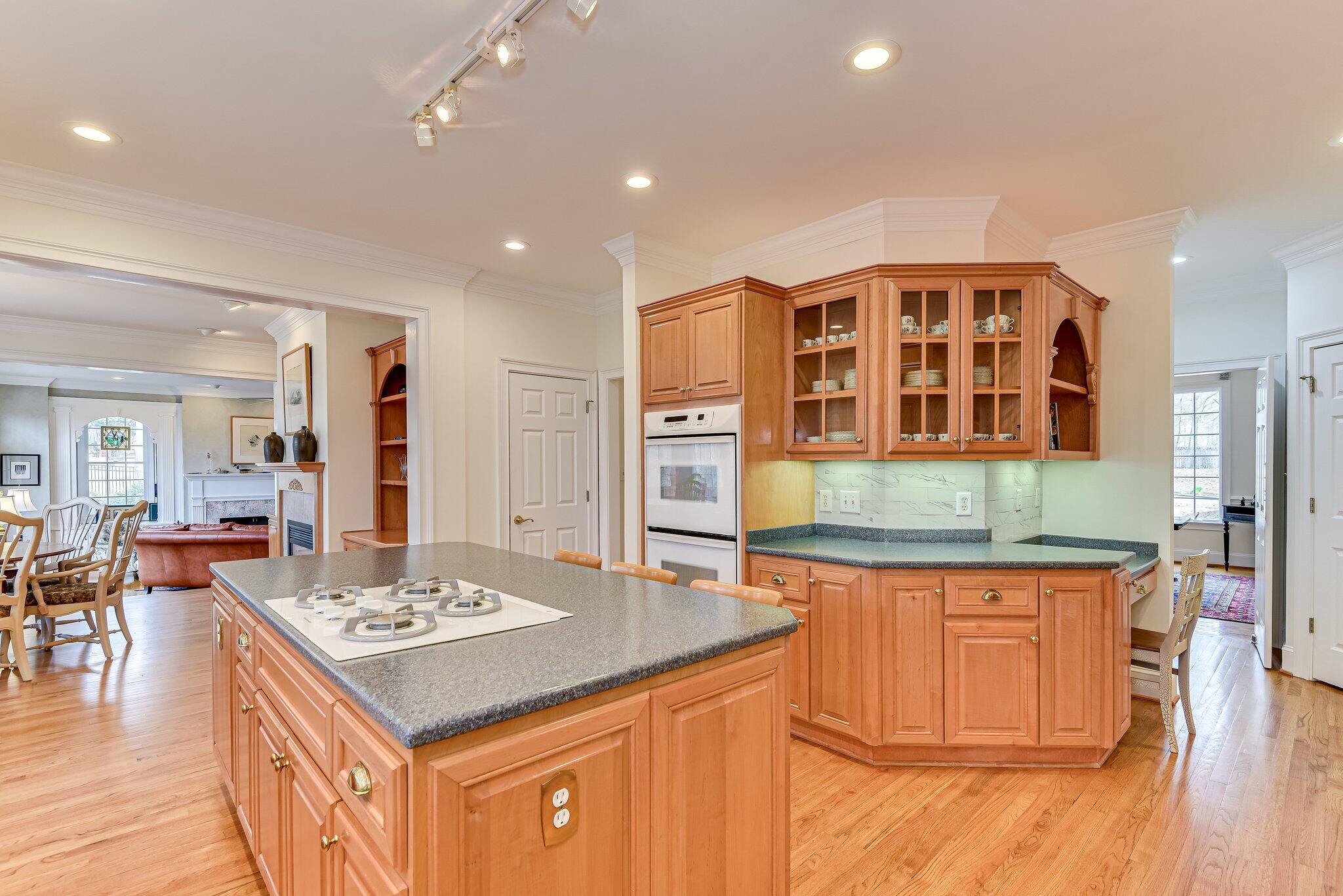 2 Winged Foot Drive