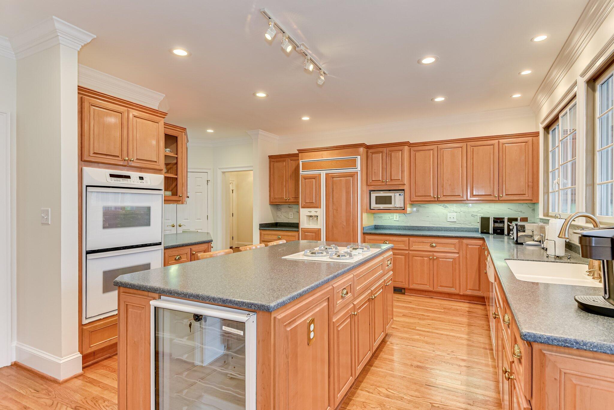 2 Winged Foot Drive