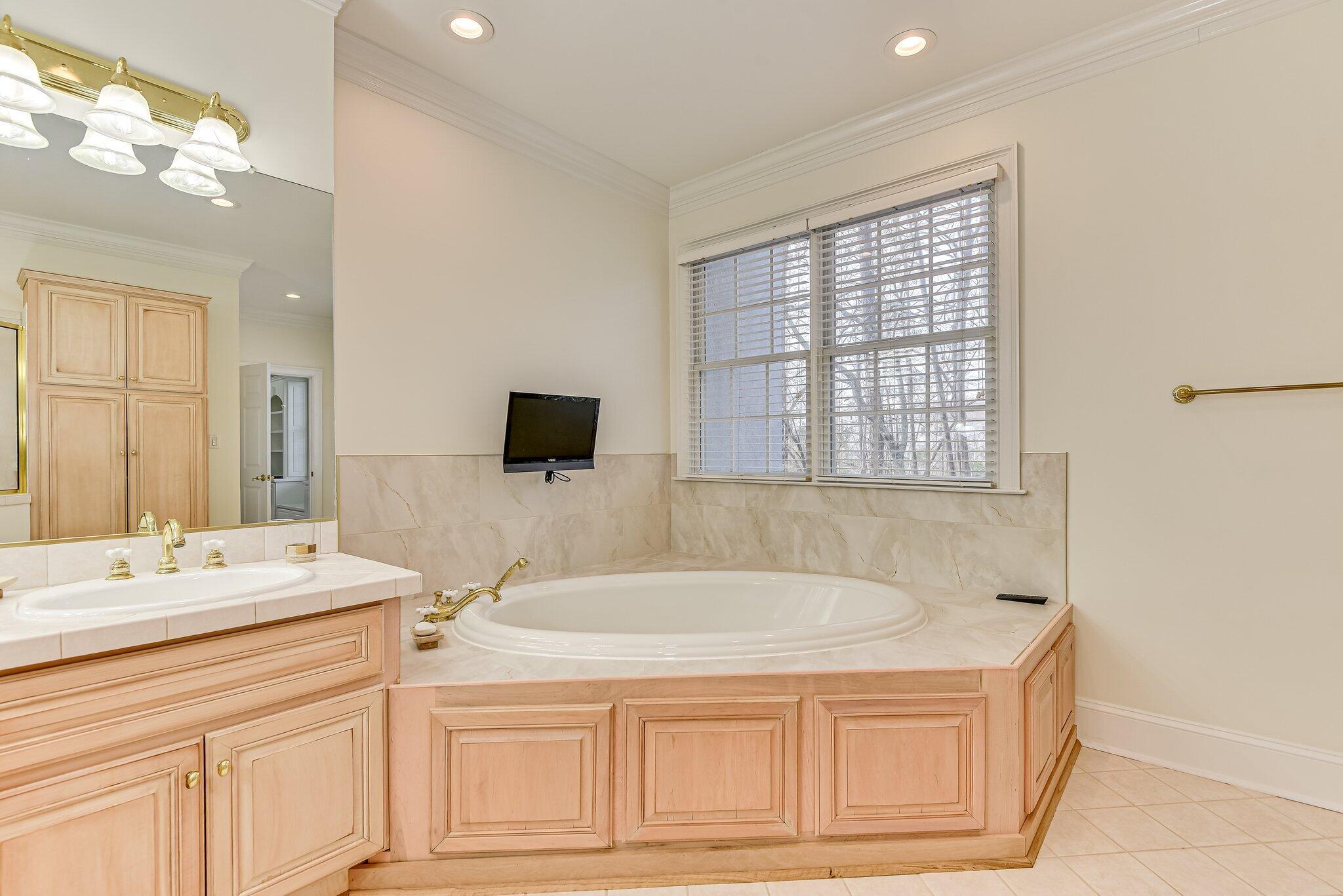 2 Winged Foot Drive