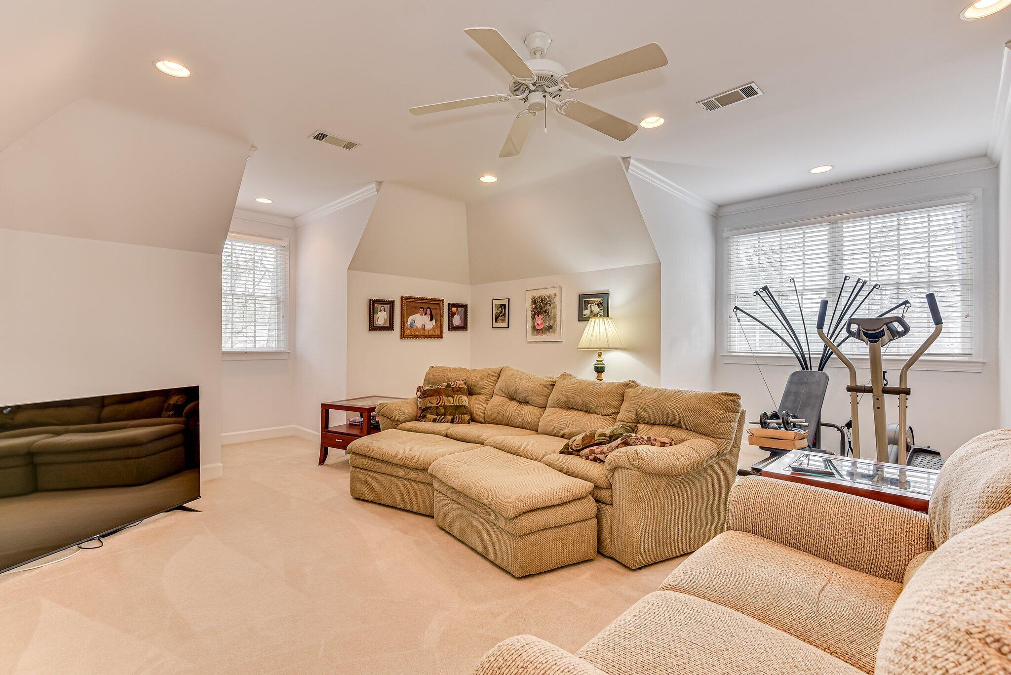 2 Winged Foot Drive
