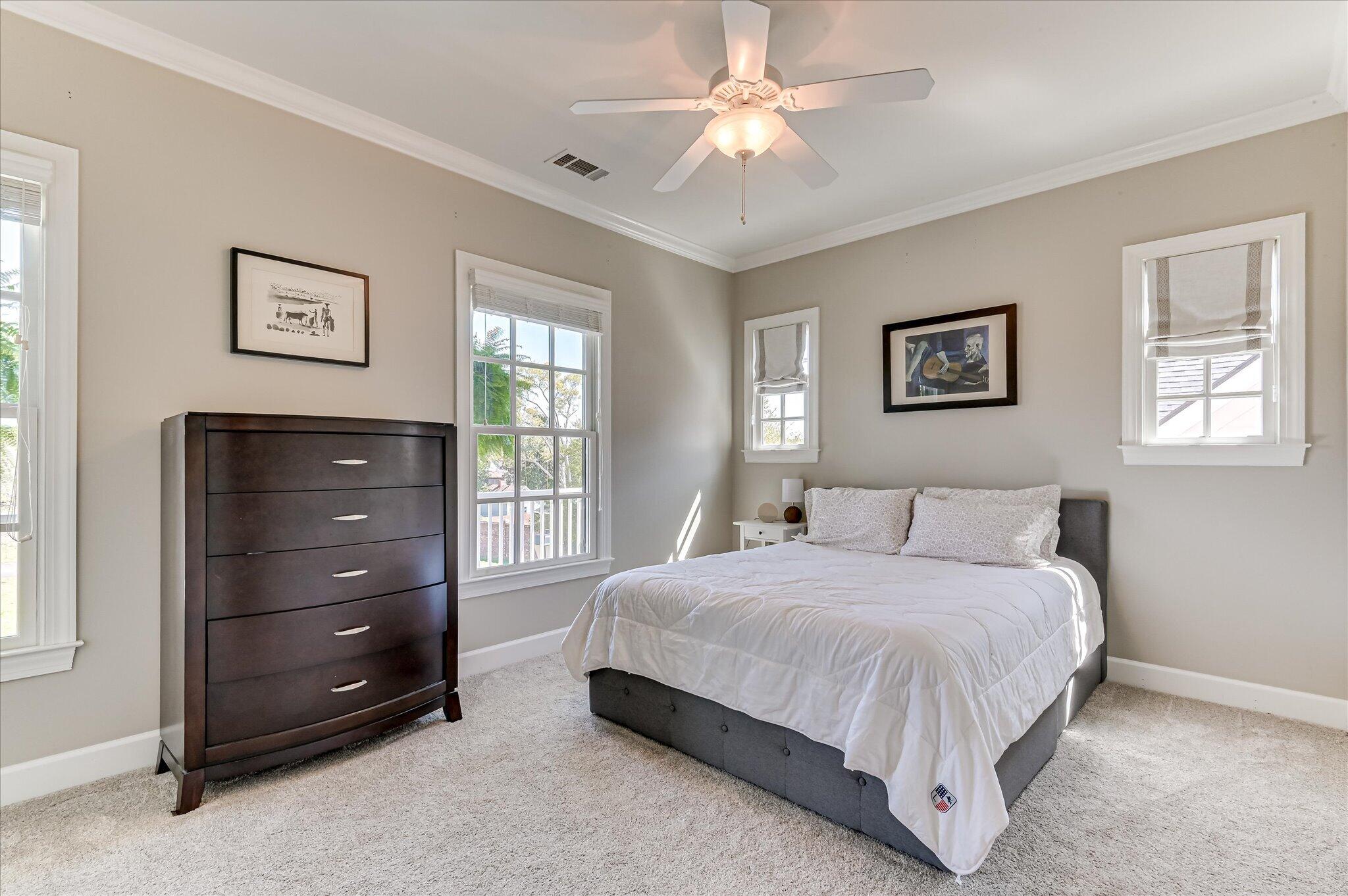 2114 Carnes Place