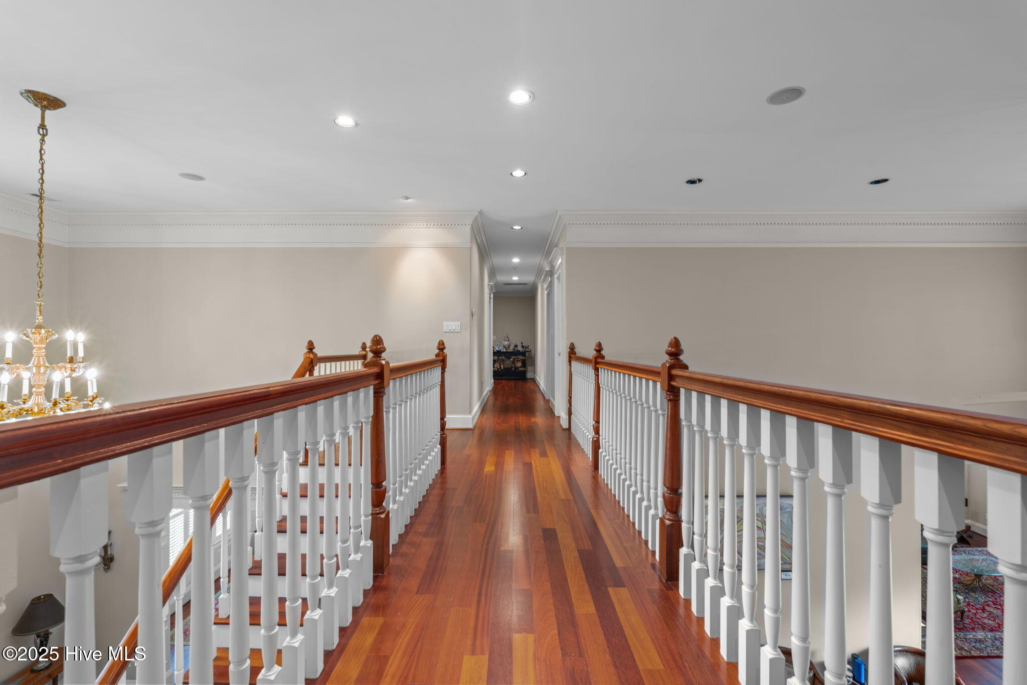 16 Mulbren Court