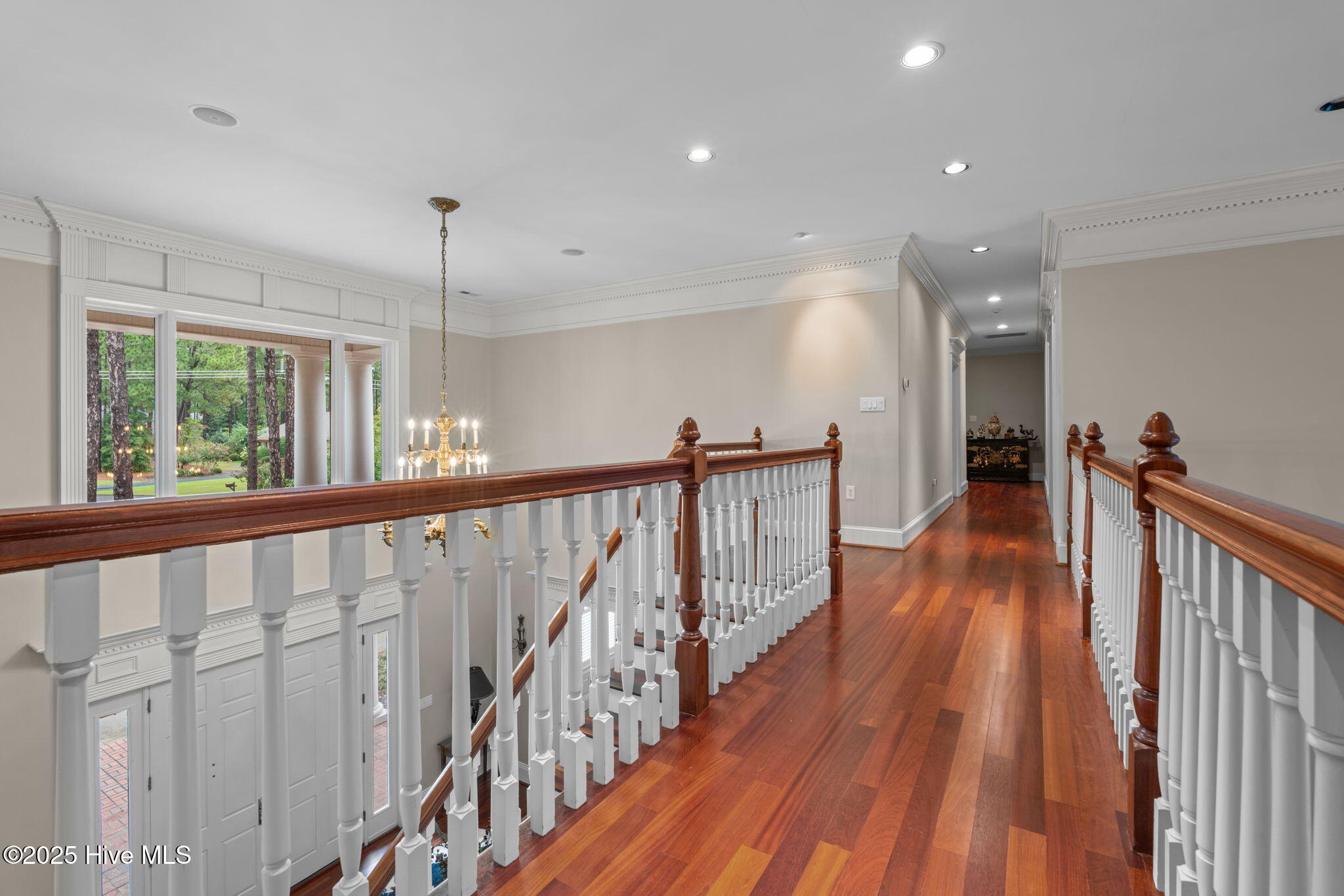 16 Mulbren Court