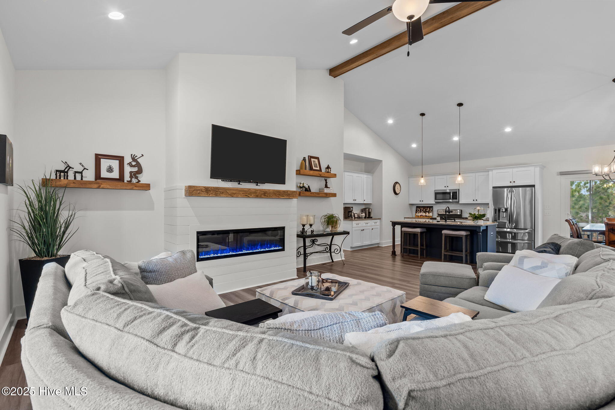 20 Forest Lake Drive