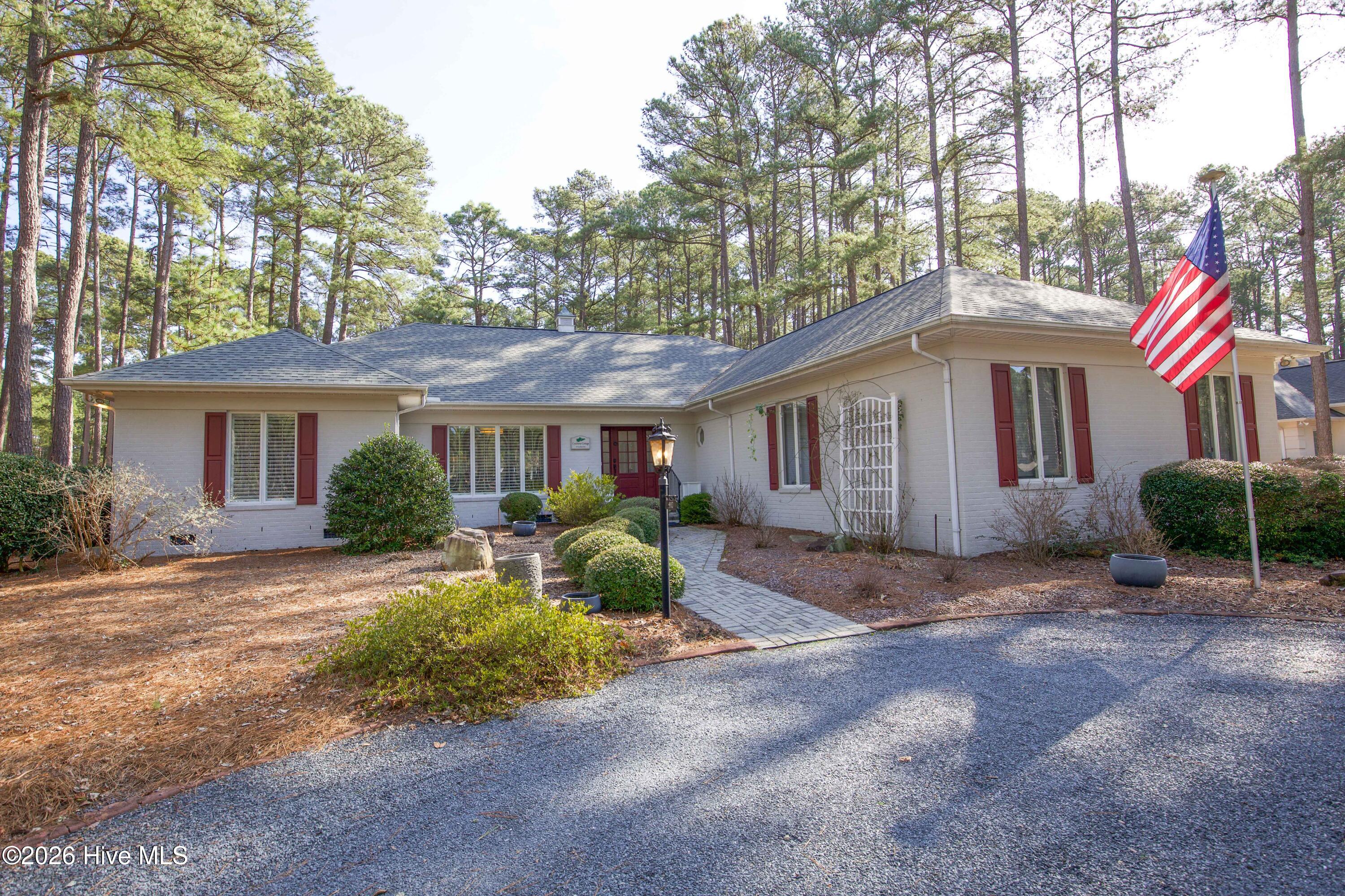 40 Greyabbey Drive