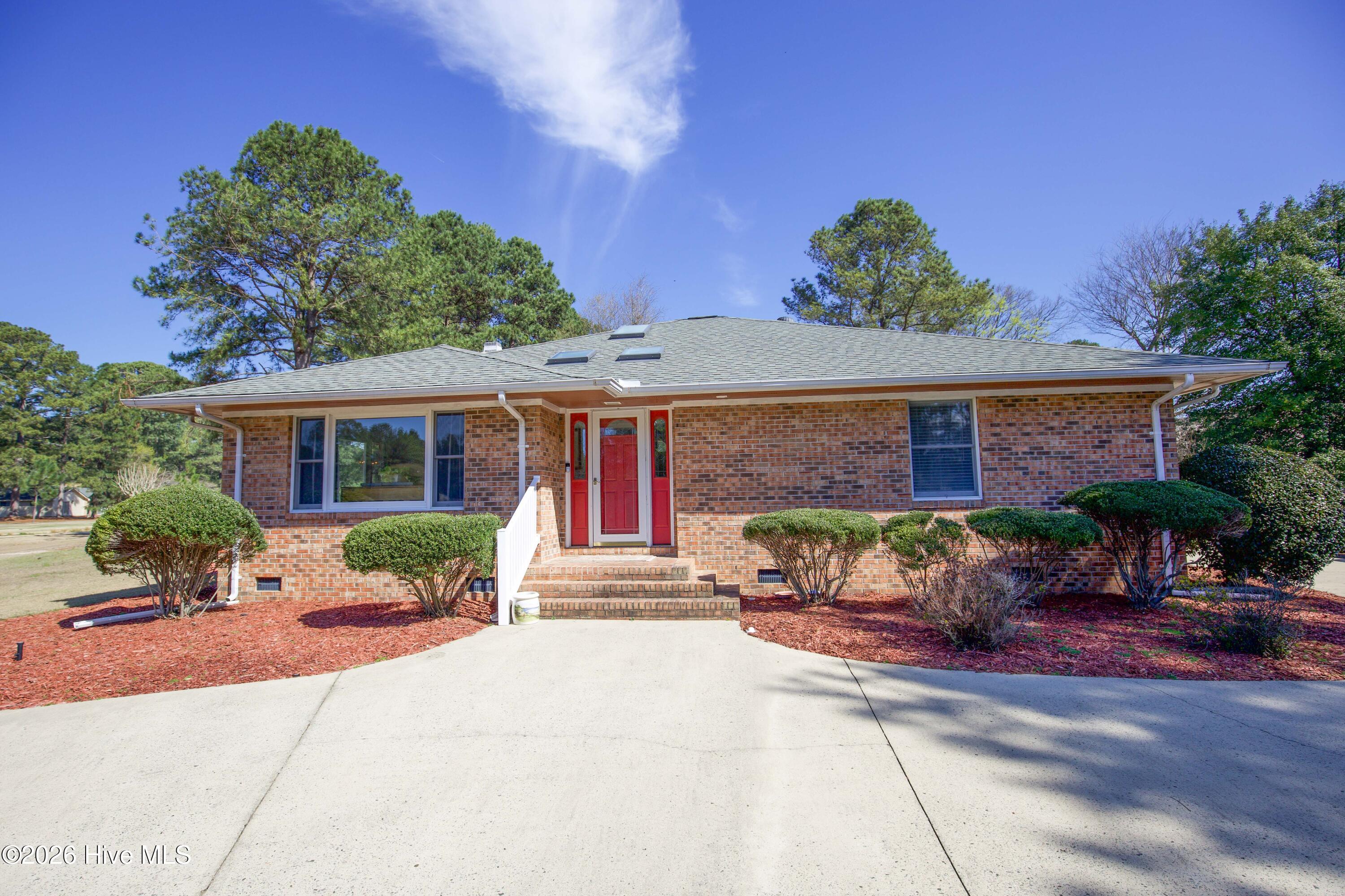 100 Oak Hills Road
