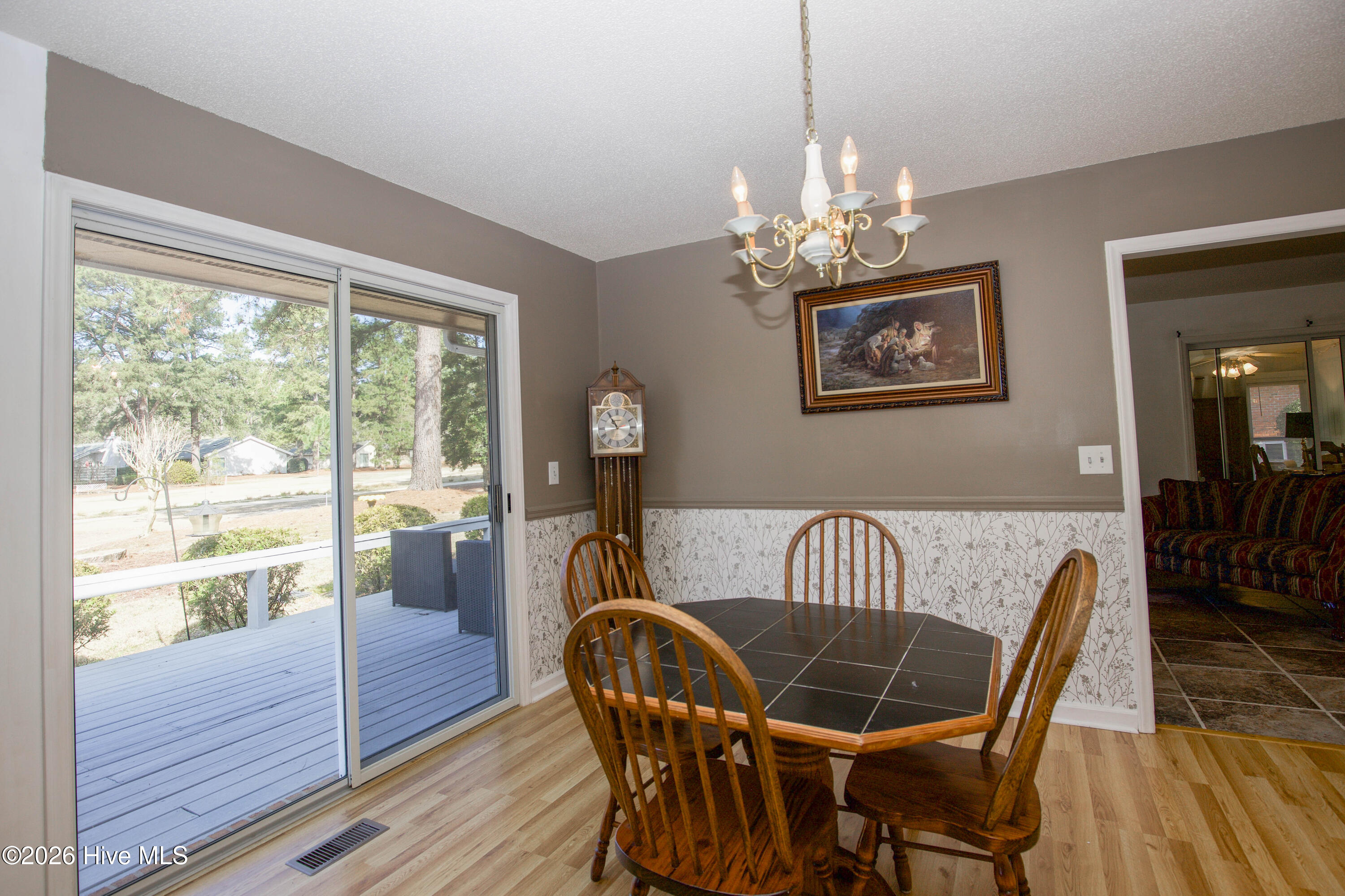 100 Oak Hills Road