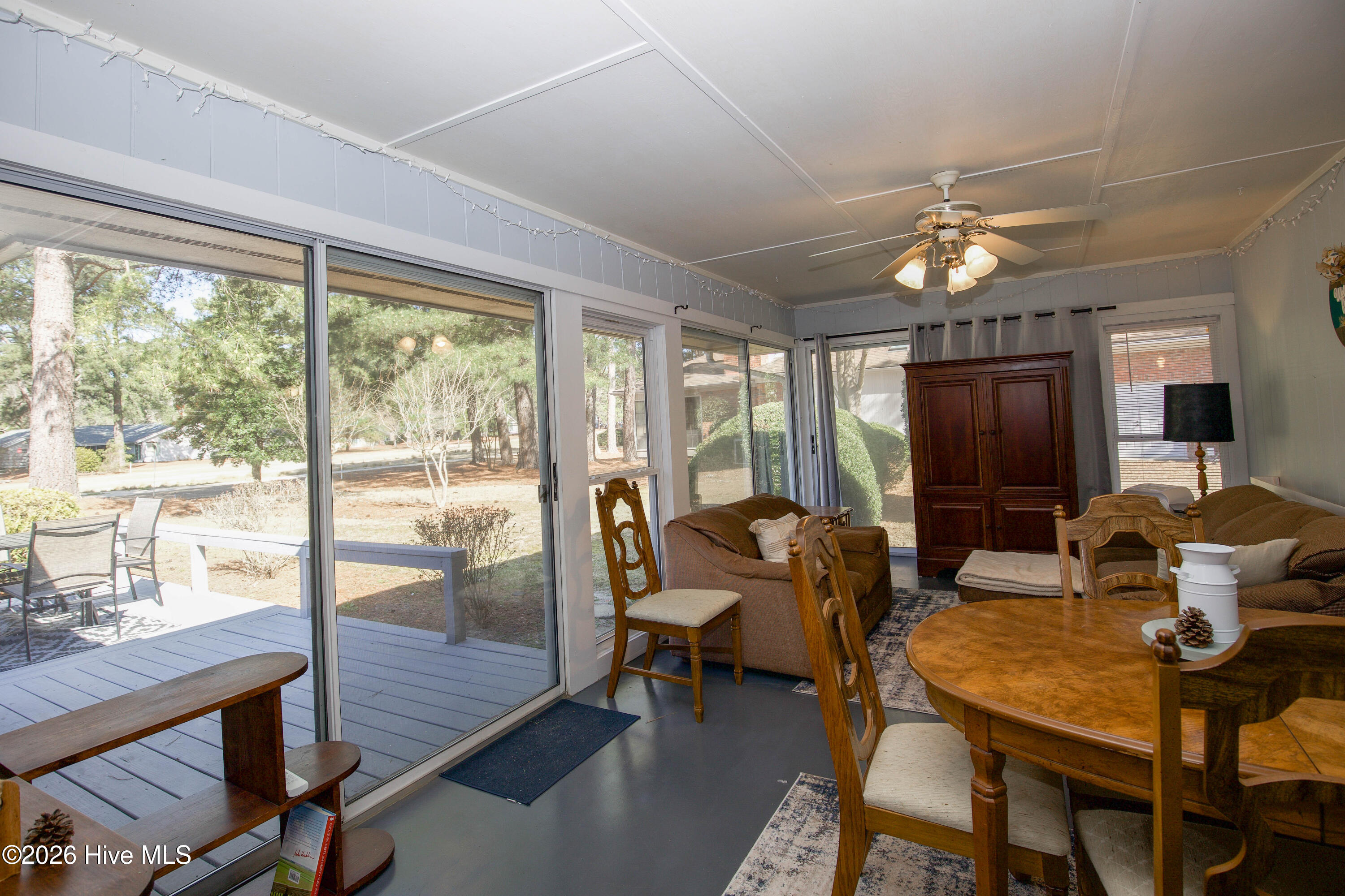 100 Oak Hills Road