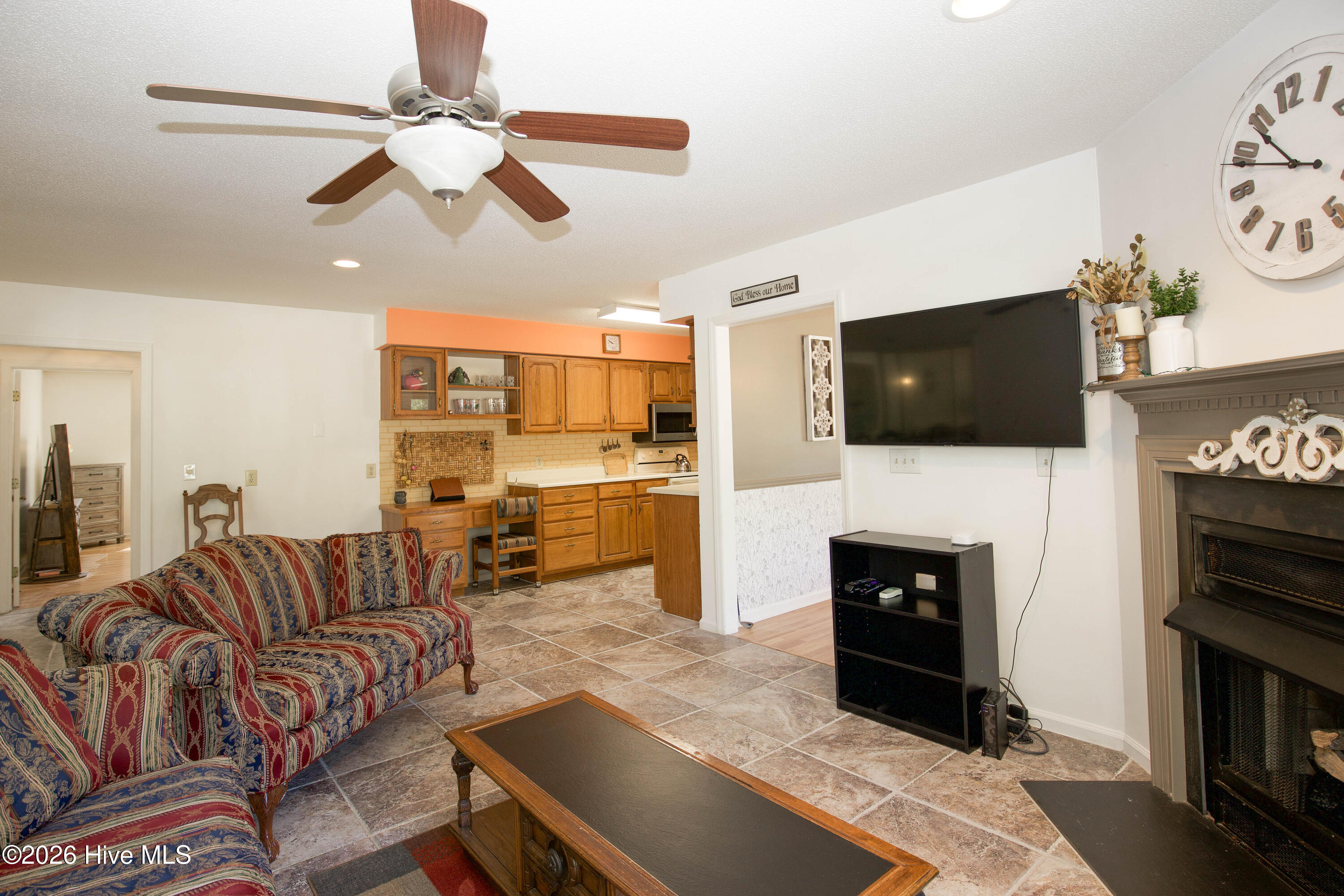 100 Oak Hills Road