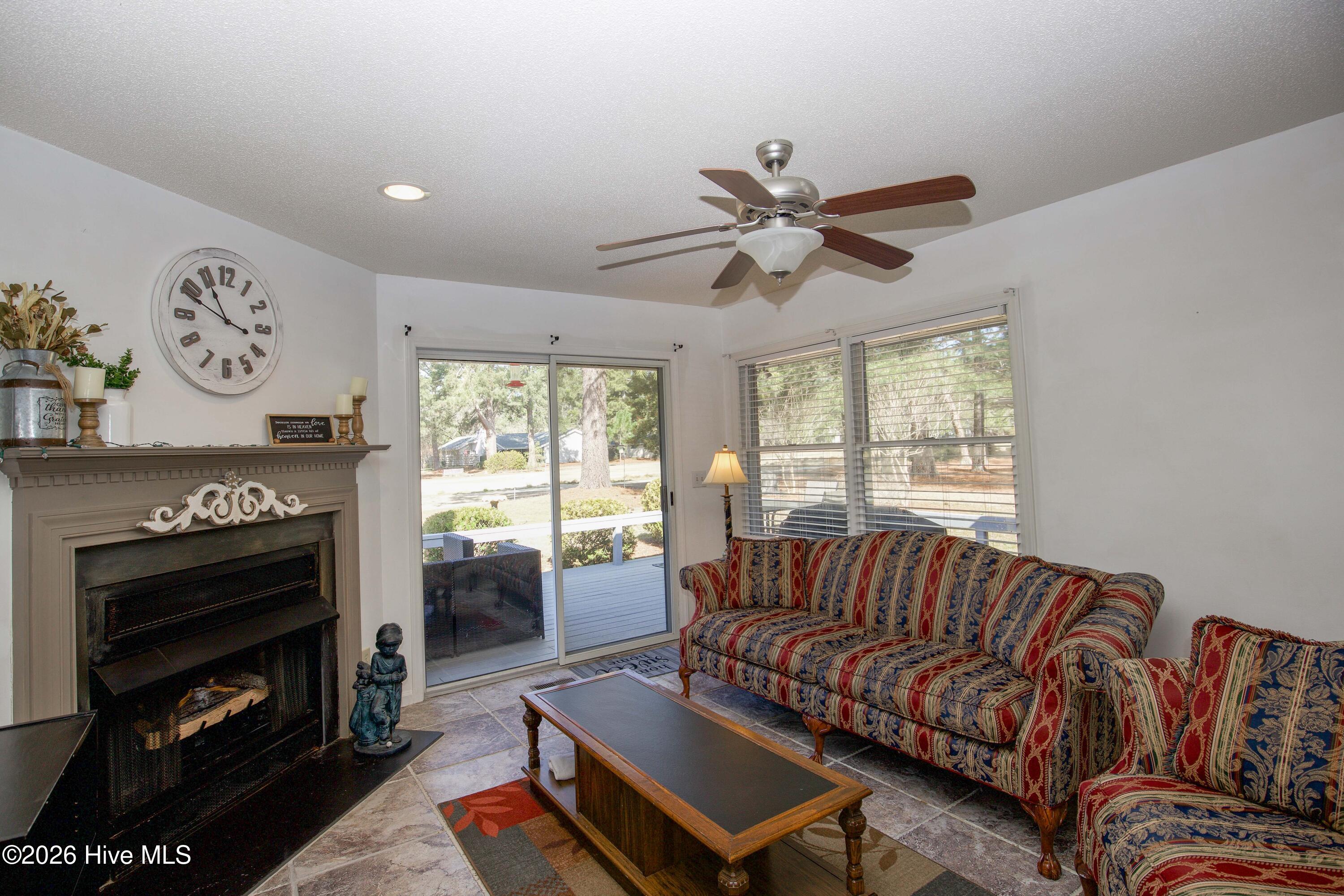 100 Oak Hills Road