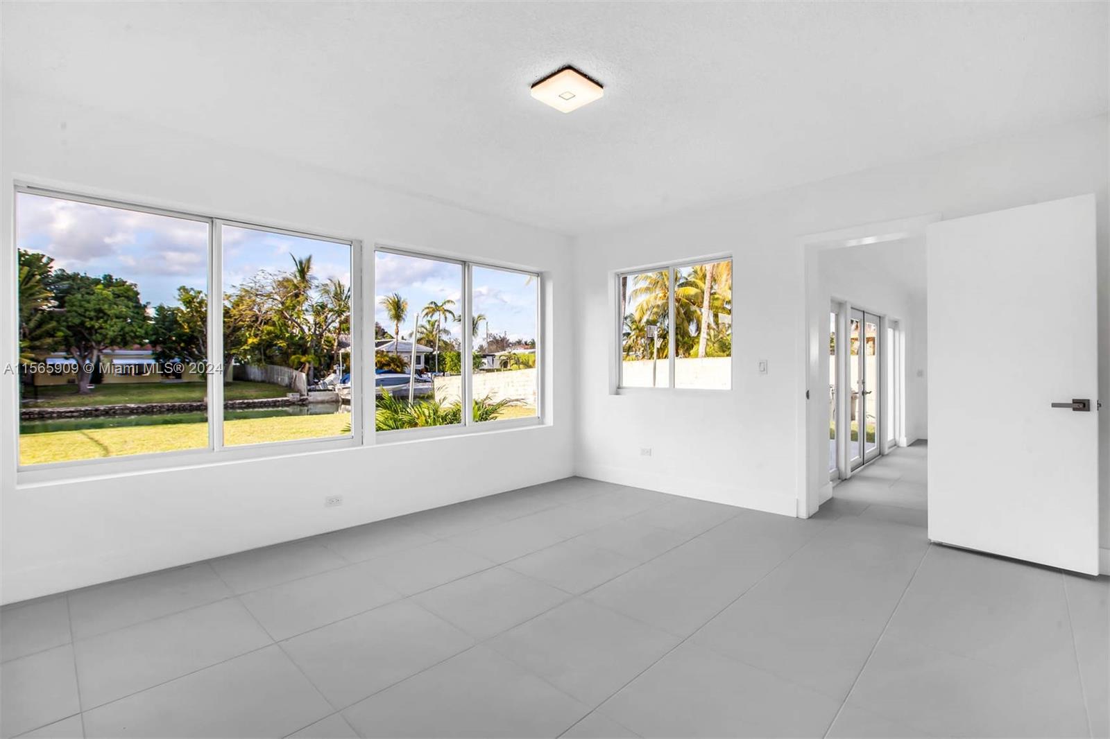 1465 Daytonia Rd