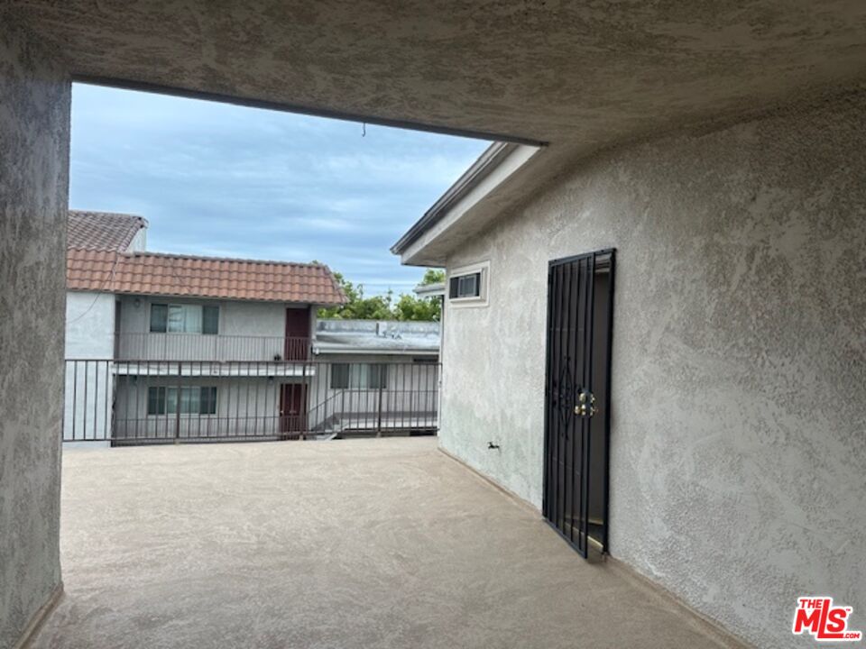 8650 Belford Ave Unit: 225