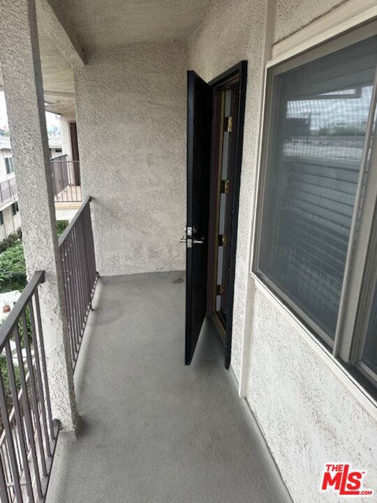 8650 Belford Ave Unit: 225