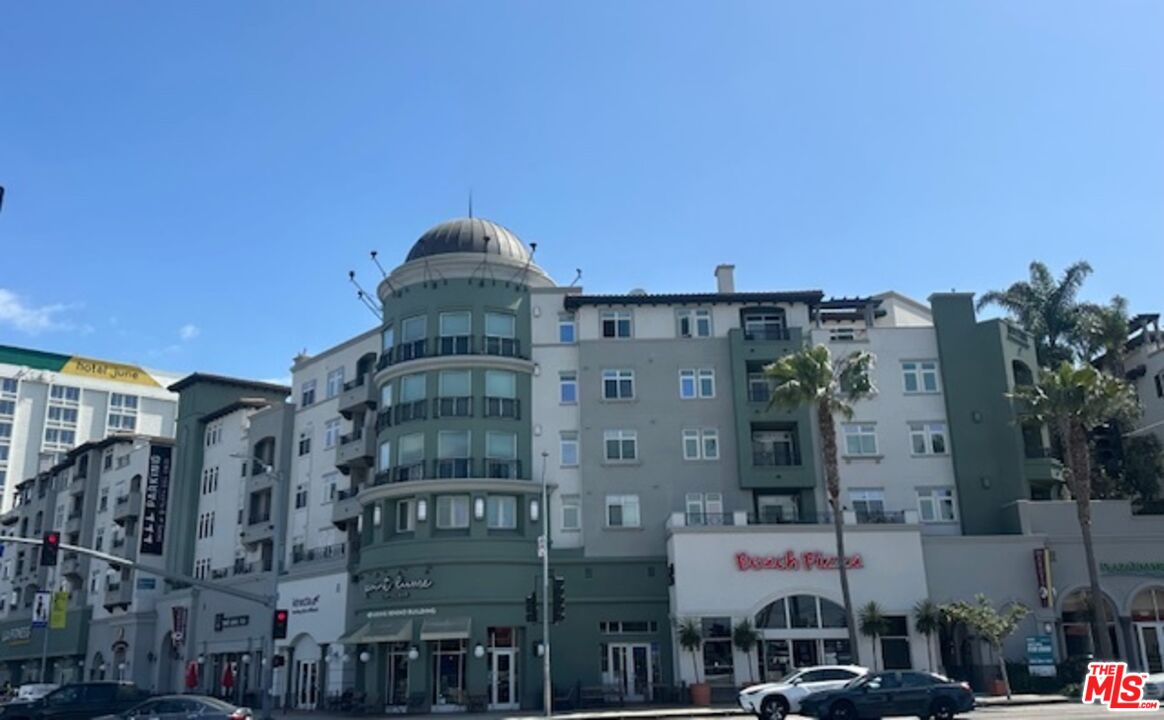8650 Belford Ave Unit: 225