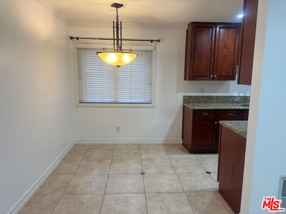 8650 Belford Ave Unit: 225