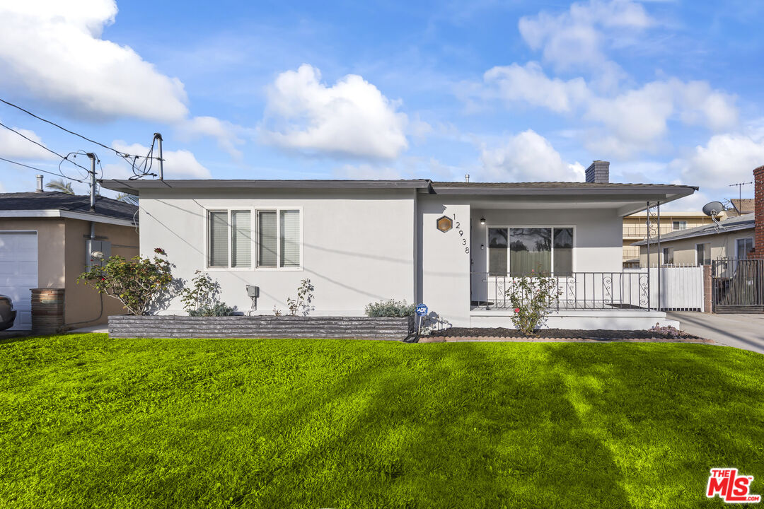 12938 Jefferson Ave