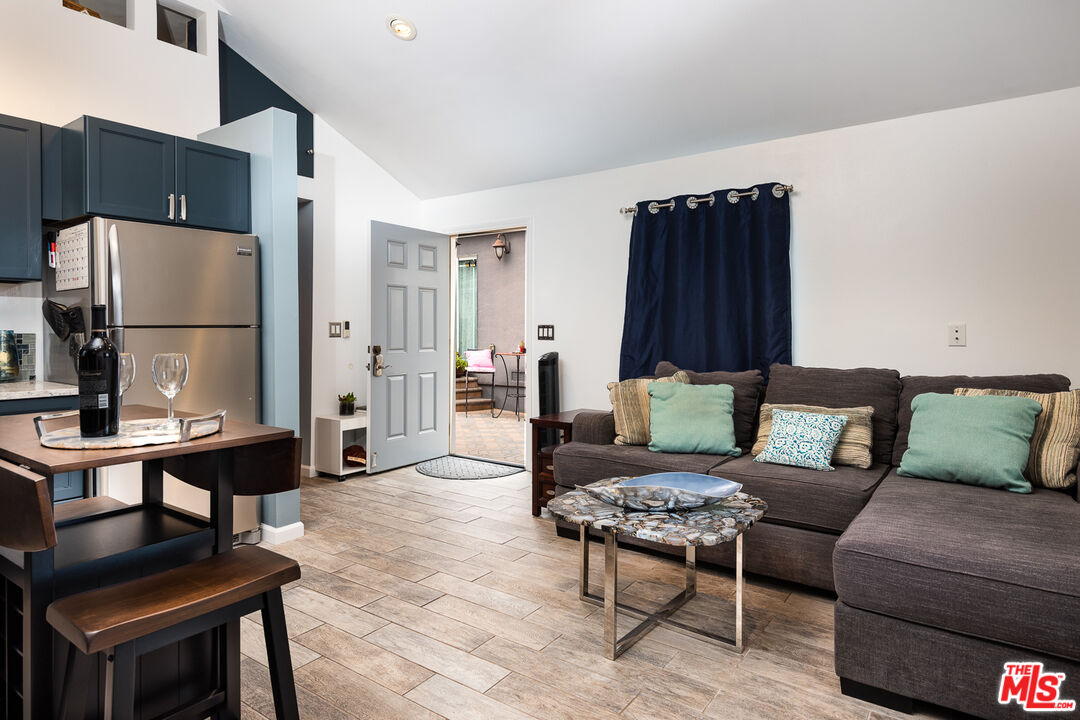 8308 Flight Ave Unit: ADU