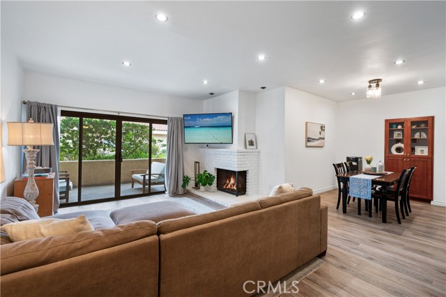 8180 Manitoba ST Unit: 126