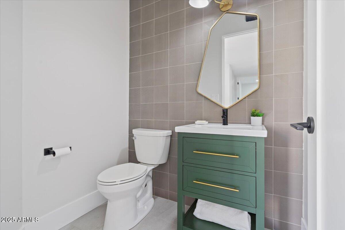 3800 E LINCOLN Drive, 42, Phoenix Unit: 42