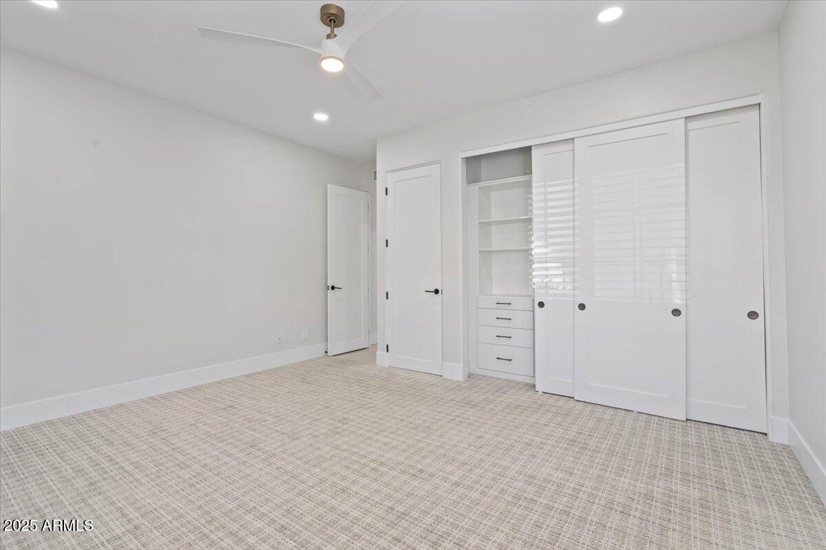 3800 E LINCOLN Drive, 42, Phoenix Unit: 42