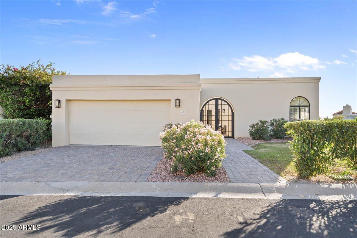 3800 E LINCOLN Drive, 42, Phoenix Unit: 42