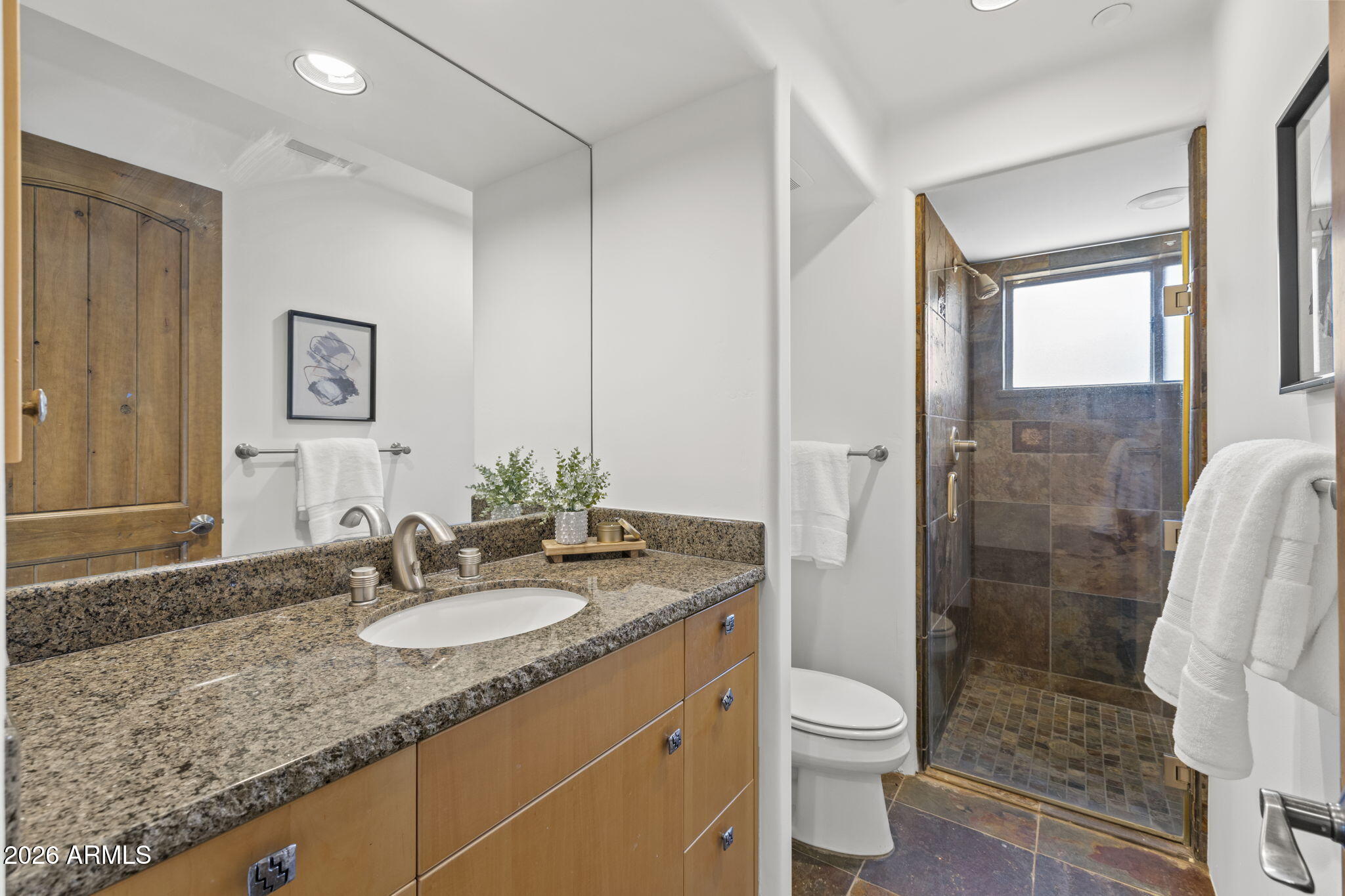 8130 E WILLIAMS Drive