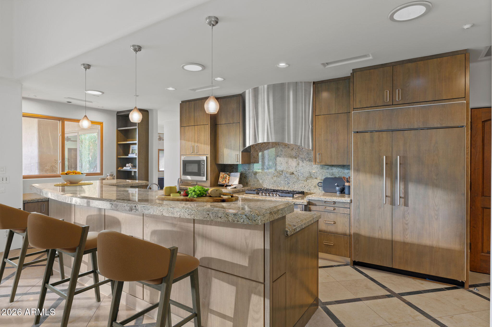 8130 E WILLIAMS Drive