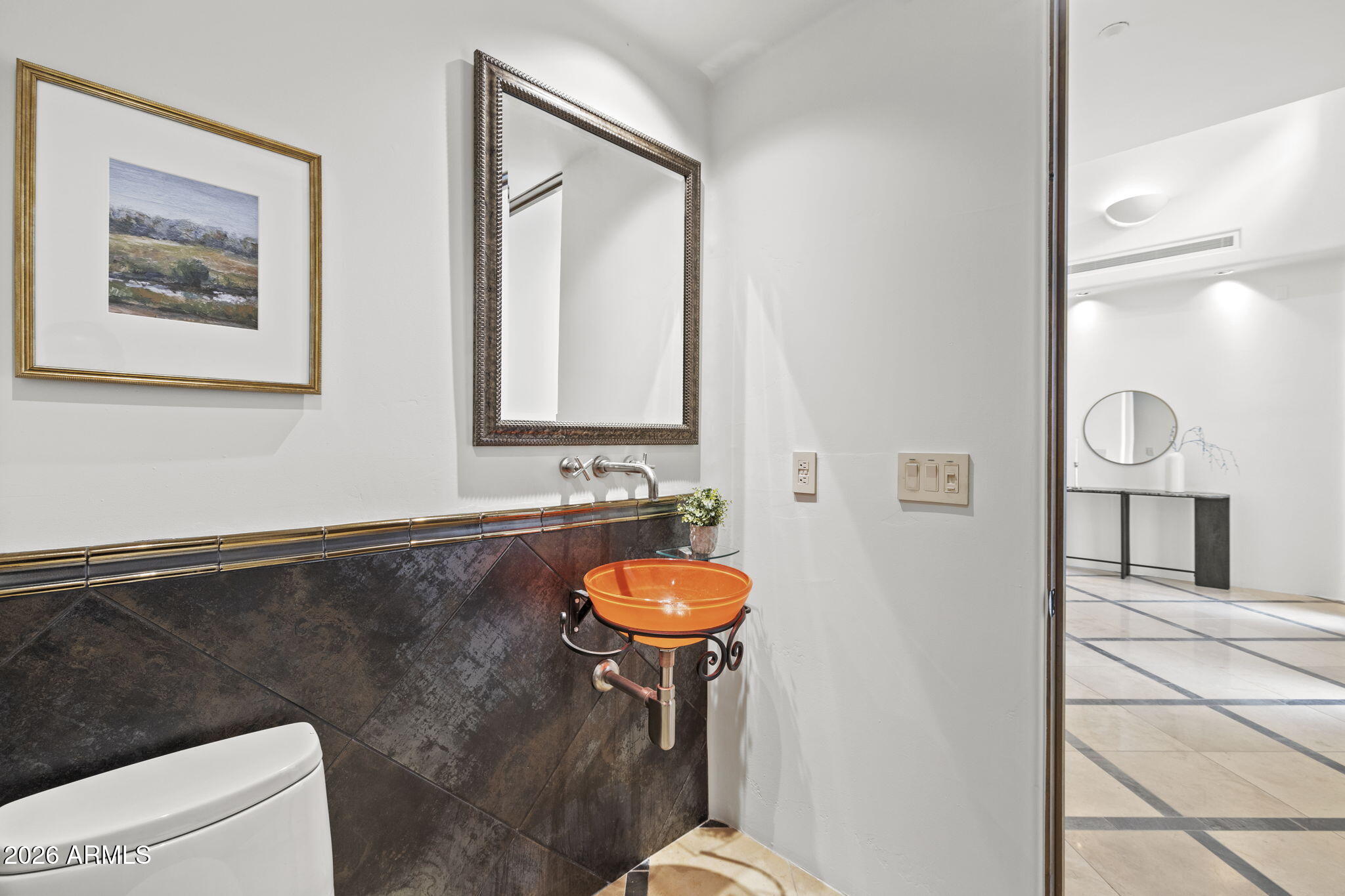 8130 E WILLIAMS Drive