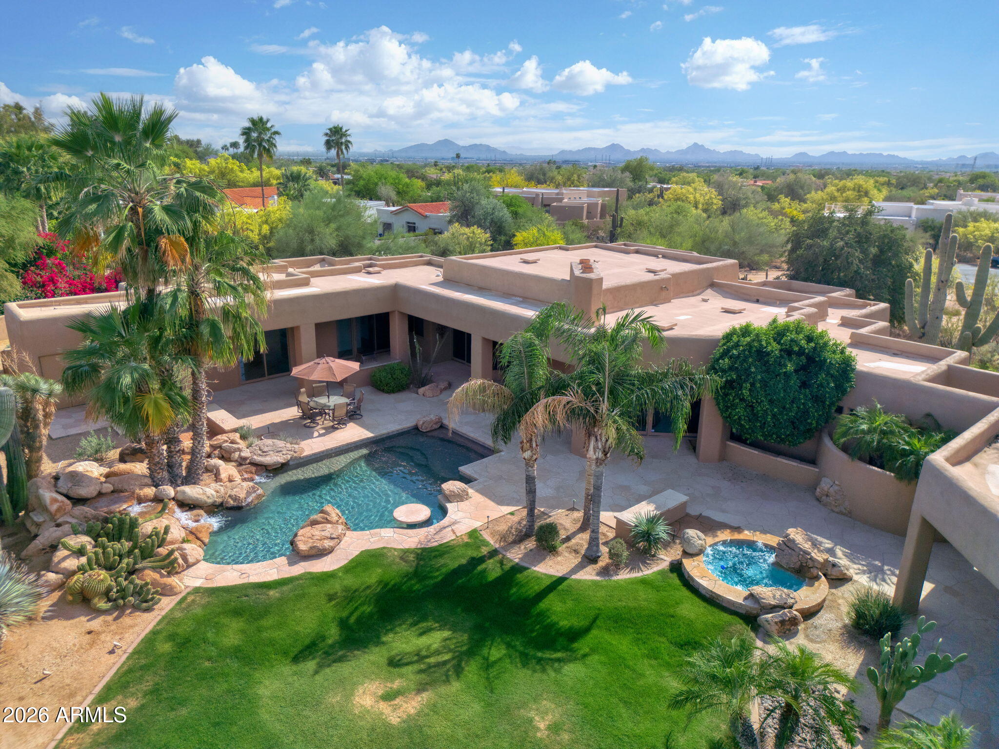 8130 E WILLIAMS Drive