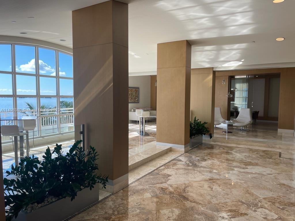 808 Brickell Key Dr # 2408