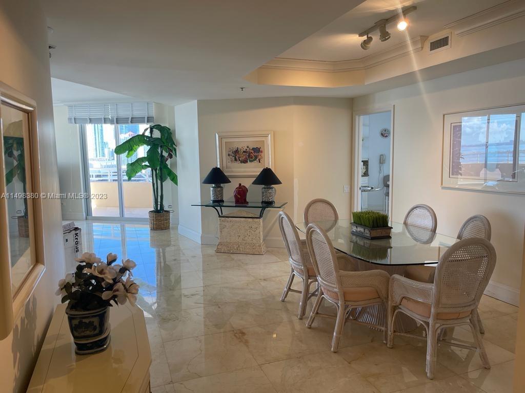 808 Brickell Key Dr # 2408
