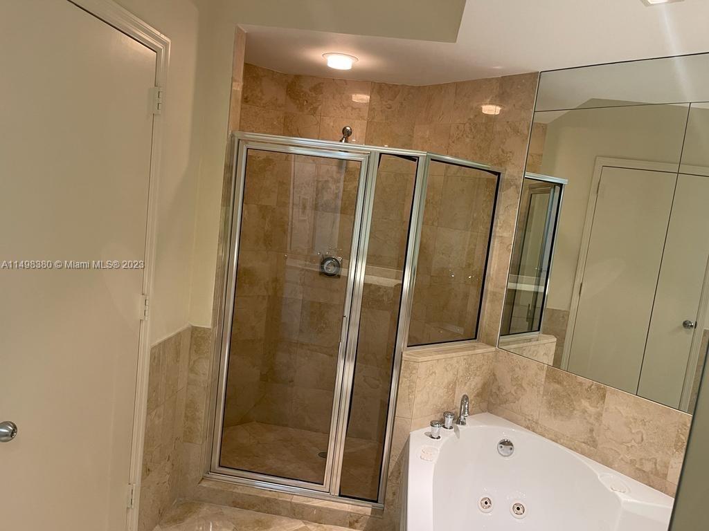 808 Brickell Key Dr # 2408