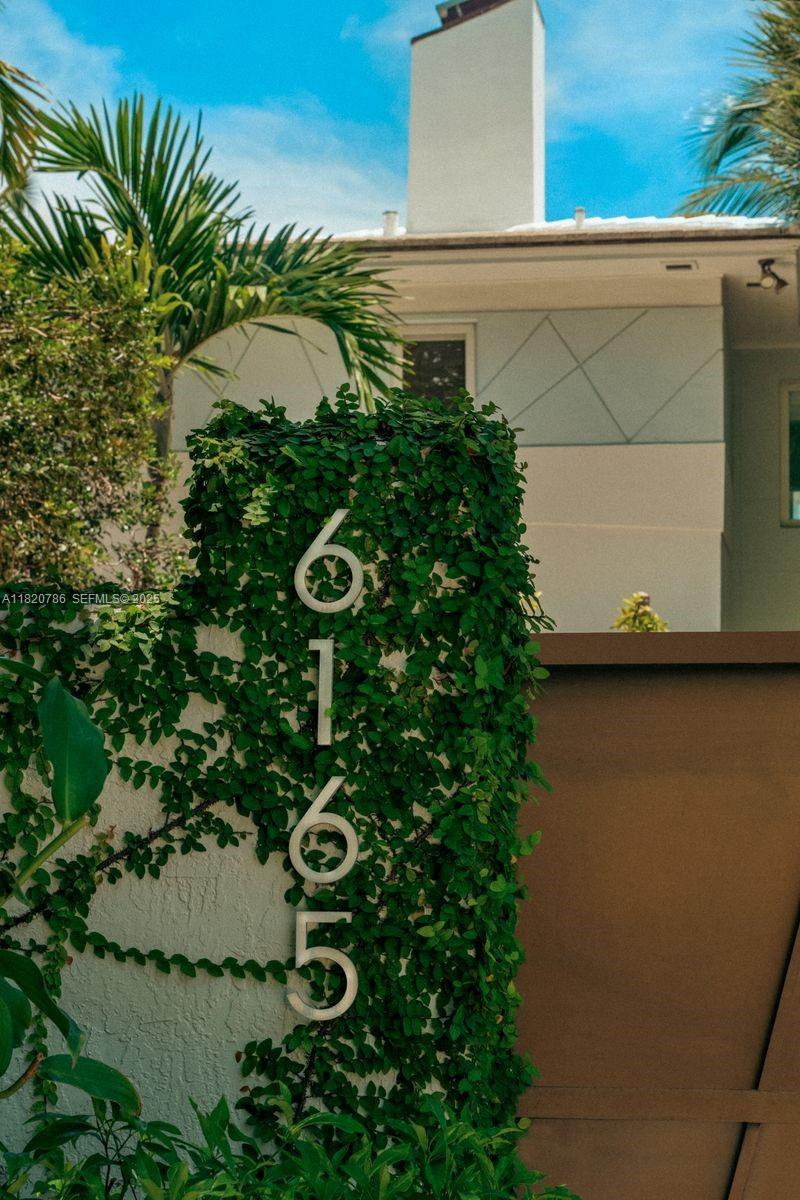 6165 Pine Tree Dr