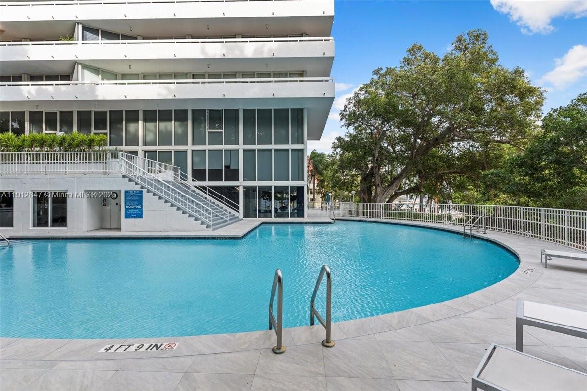1627 Brickell Ave # 1401