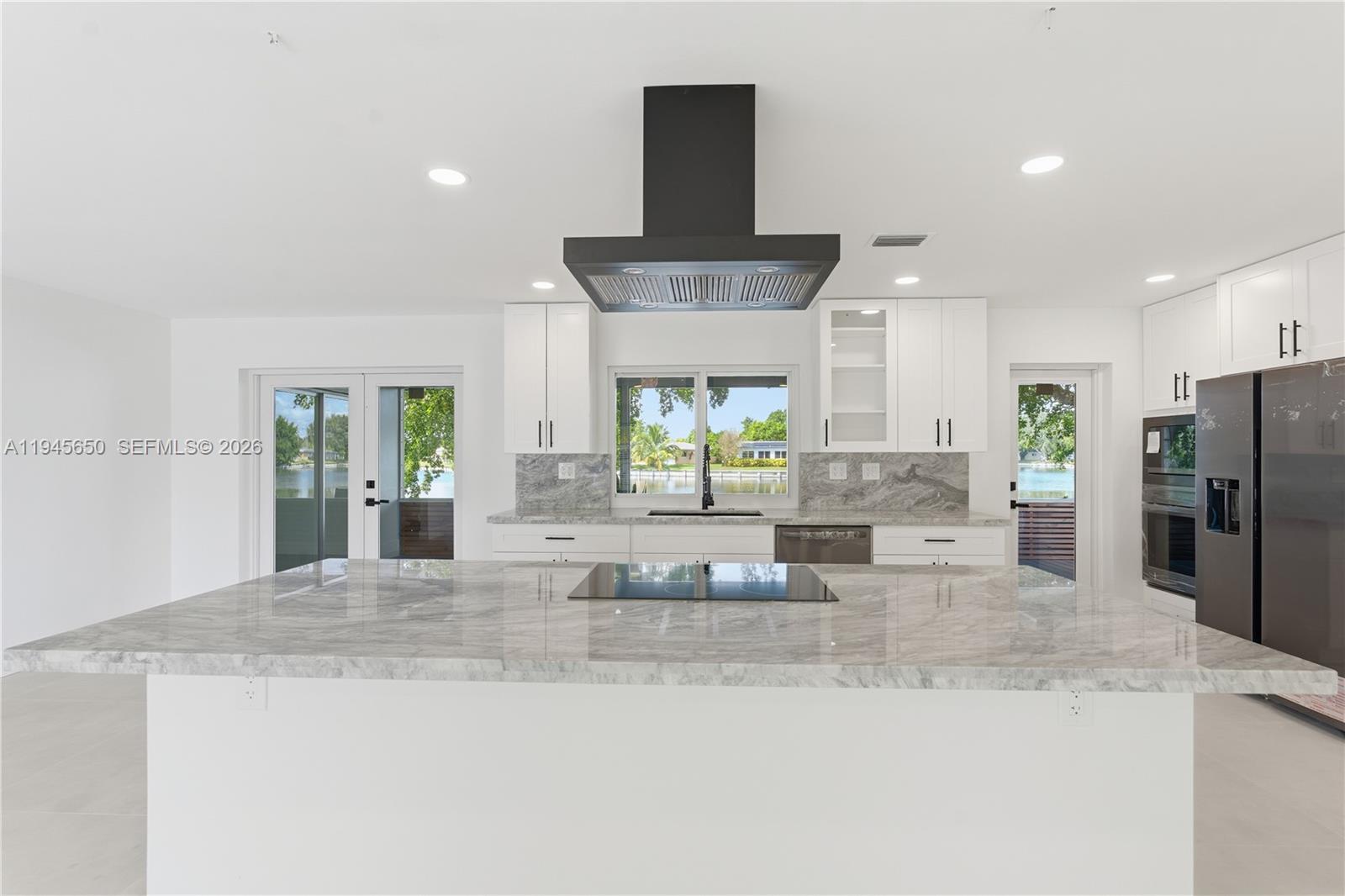 5805 NW 72nd Ave