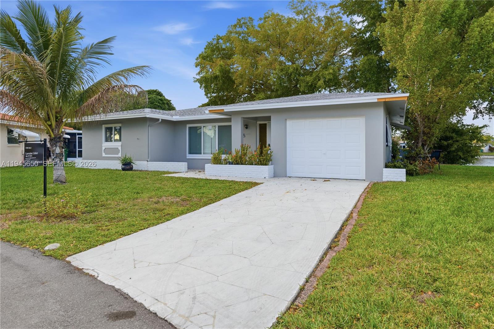 5805 NW 72nd Ave