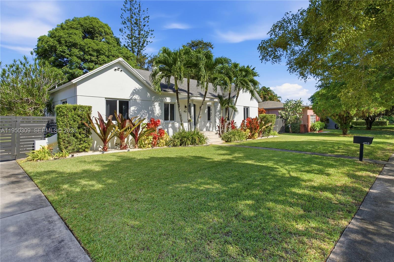 453 NE 89th St