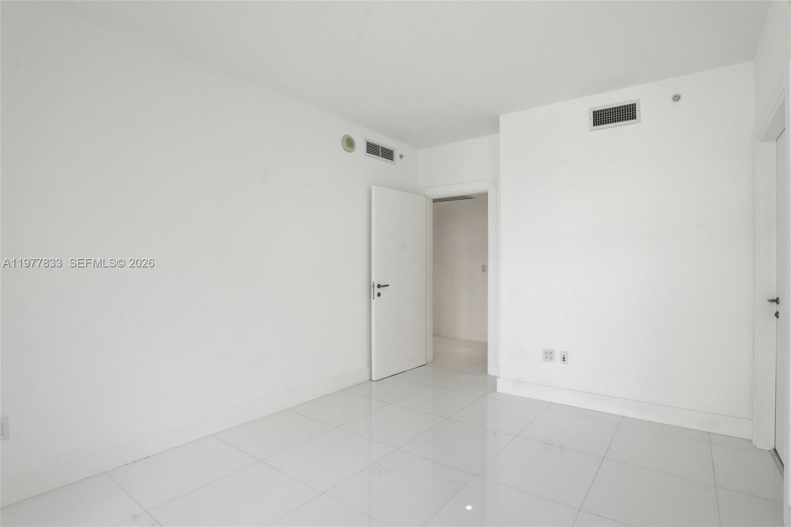 2627 S Bayshore Dr # 501