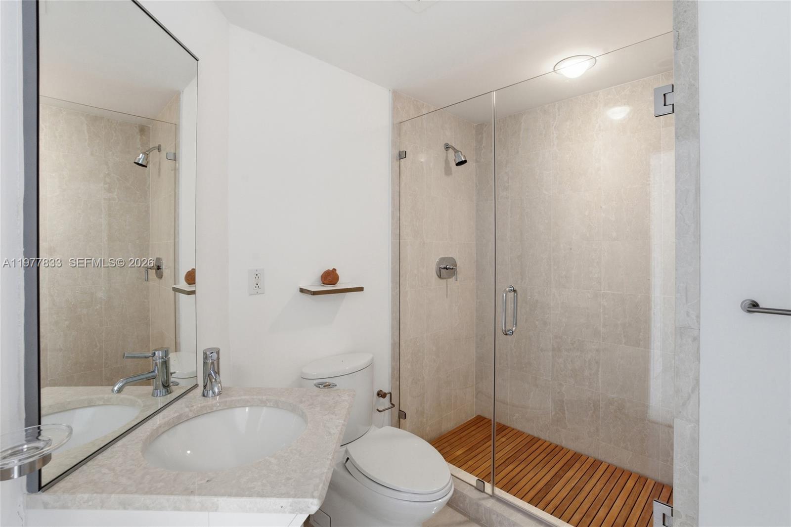 2627 S Bayshore Dr # 501