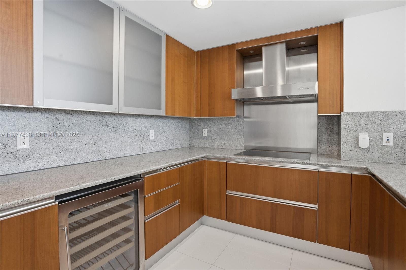 2627 S Bayshore Dr # 501