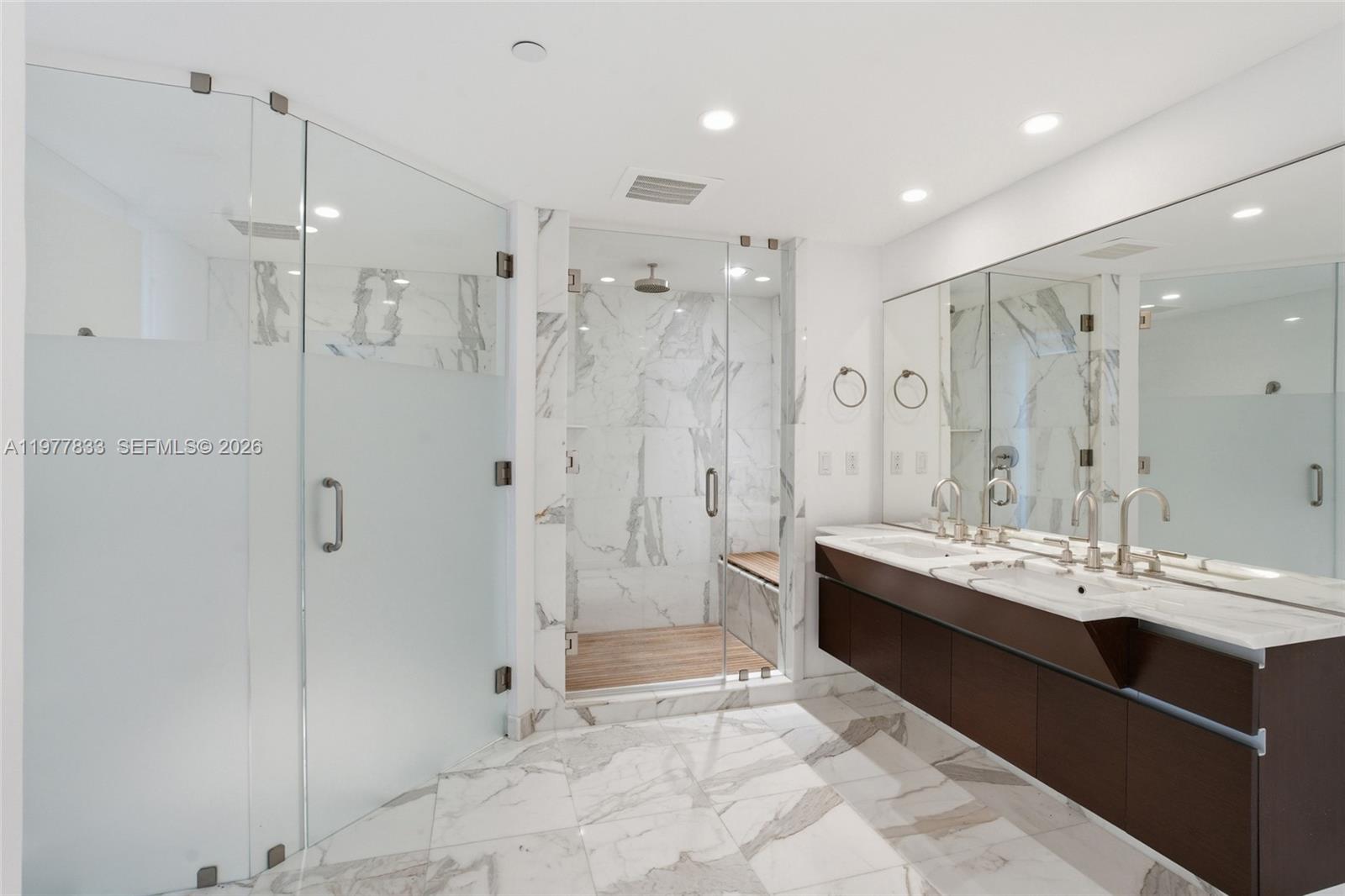 2627 S Bayshore Dr # 501