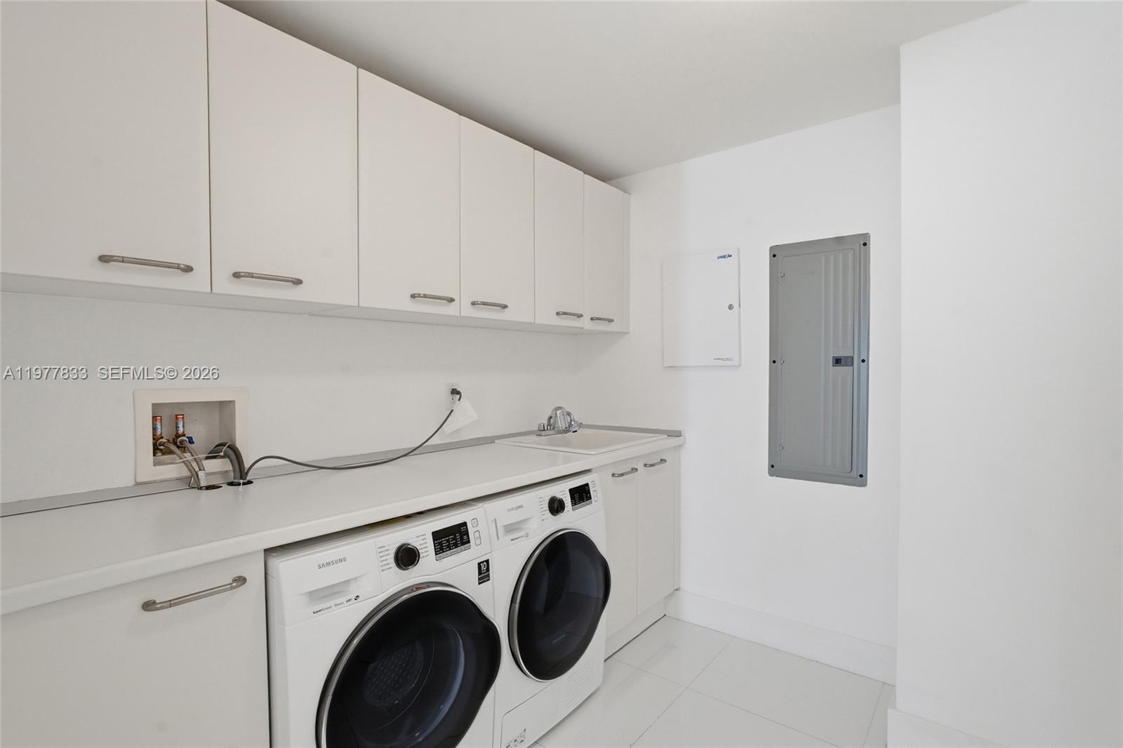 2627 S Bayshore Dr # 501