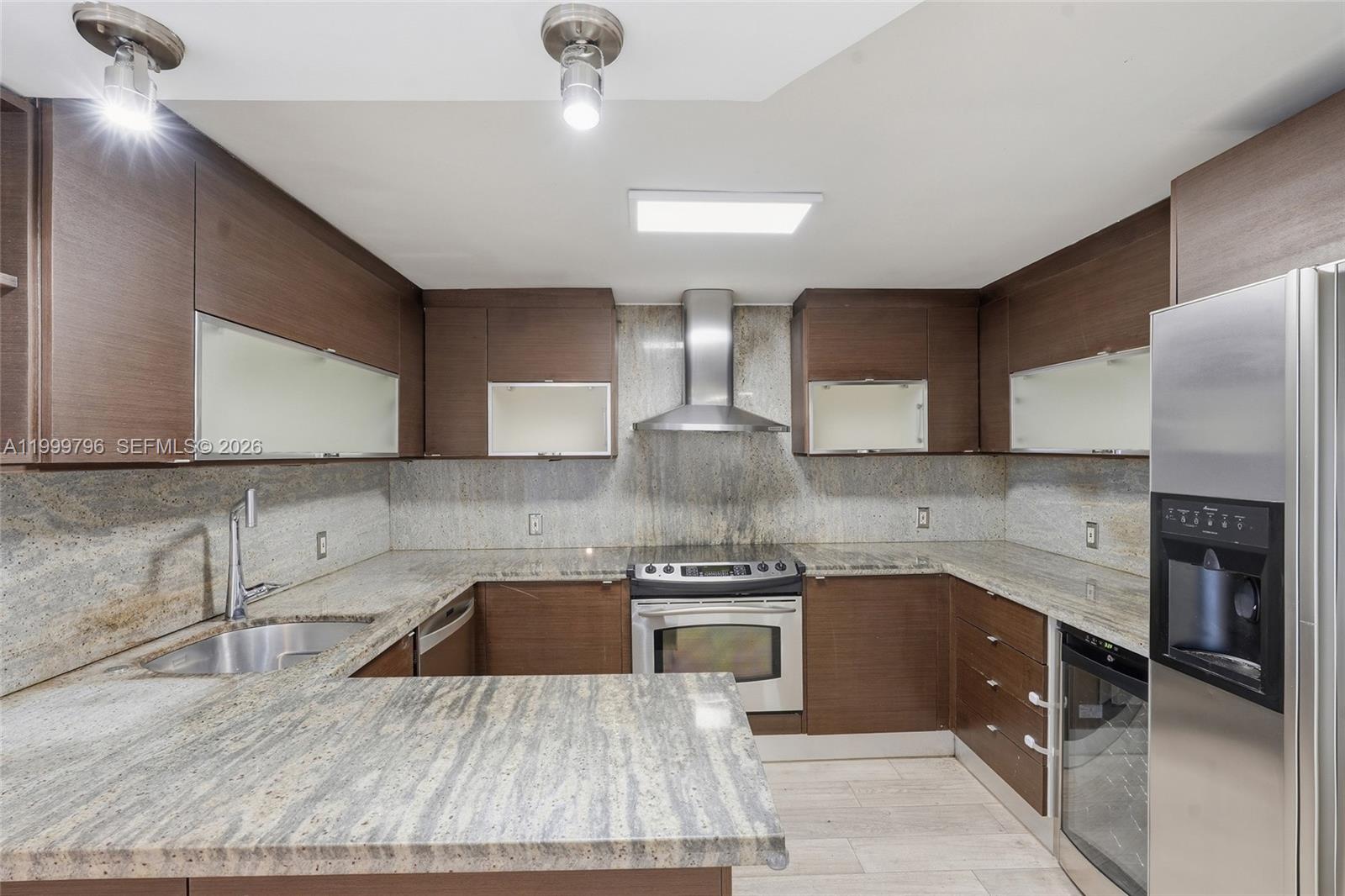 1627 Brickell Ave # 603