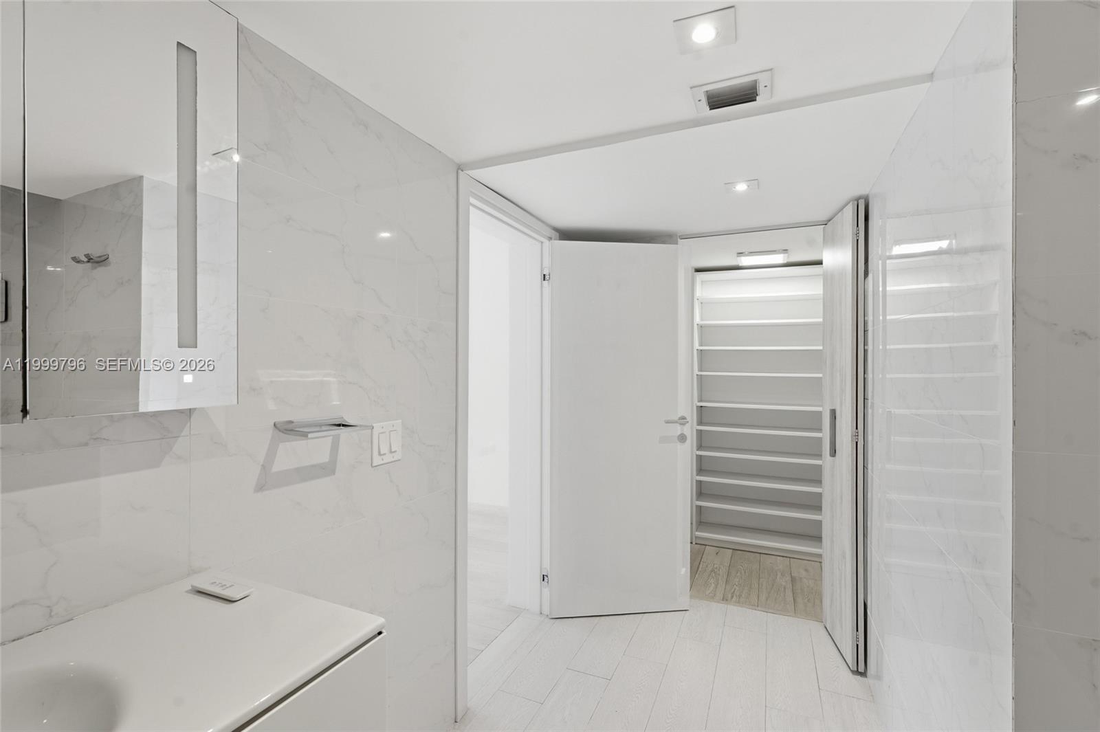 1627 Brickell Ave # 603