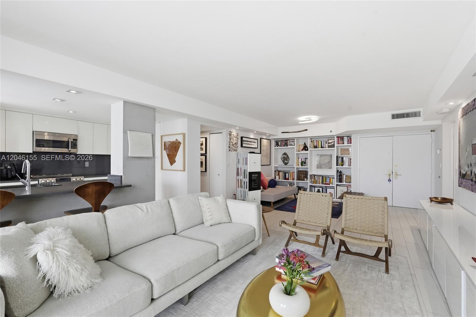 9 Island Ave # 705