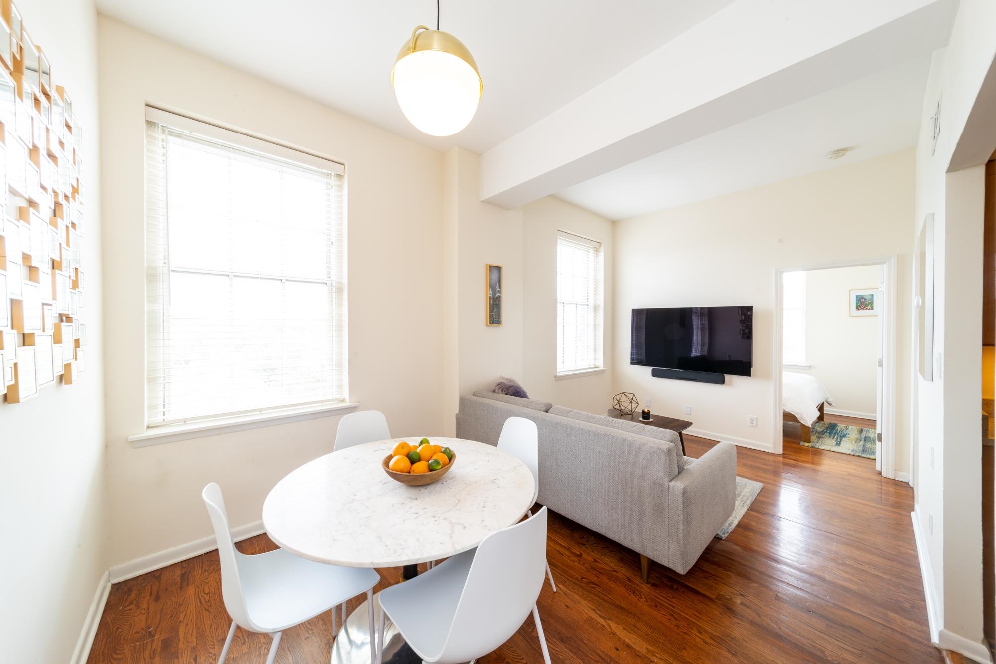 341 MONMOUTH ST Unit: 401D