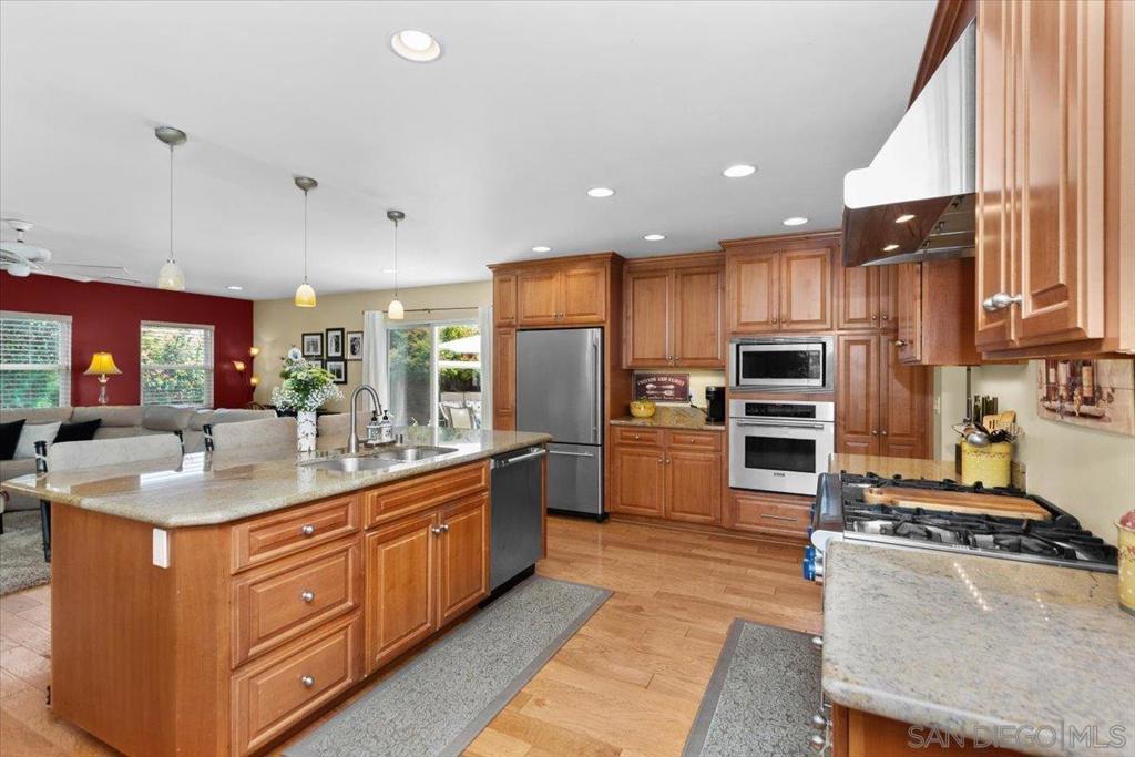 6245 S Lake Ct.