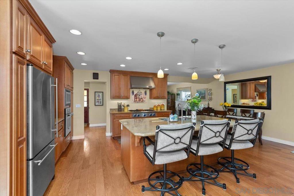 6245 S Lake Ct.